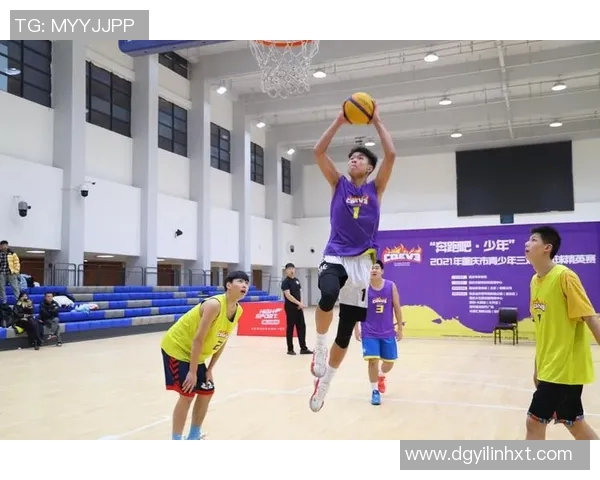 重庆篮球队防守表现分析与改进建议探讨