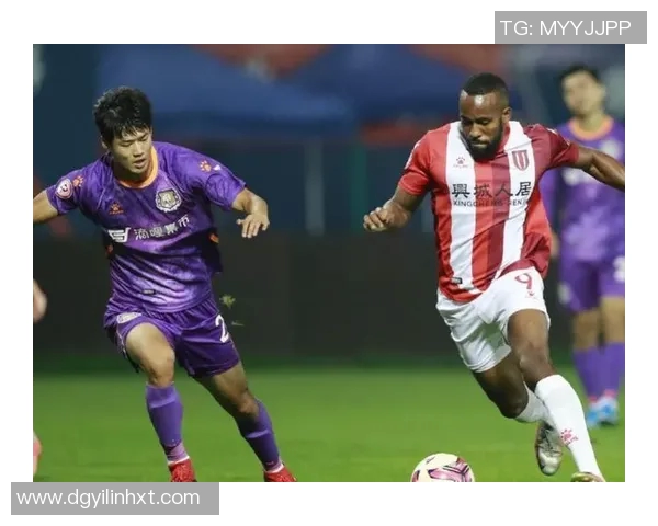 成都篮球队以53分稳居大师赛积分榜首位,争夺冠军希望大增 成都篮球队以53分稳居大师赛积分榜首位,争夺冠军希望大增