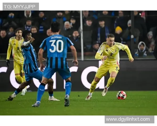 足球明星们的爱情故事揭秘球场外的浪漫与挑战交织的情感旅程 足球明星们的爱情故事揭秘球场外的浪漫与挑战交织的情感旅程